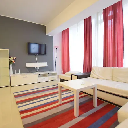 Decebal Apart Otel Bükreş