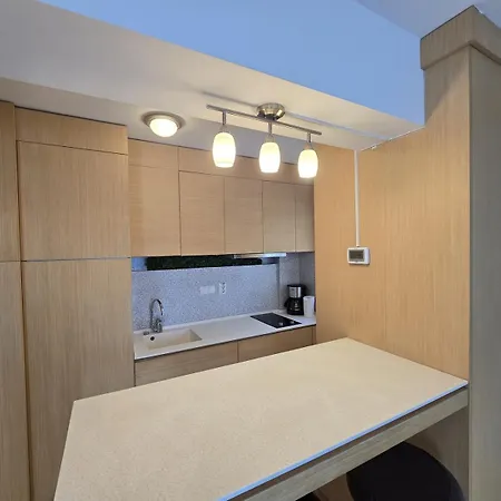 Decebal Aparthotel 3*