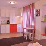 Decebal Apart-hotel Bucareste