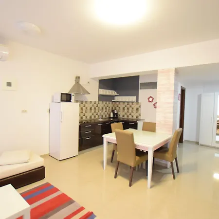 Decebal 布加勒斯特