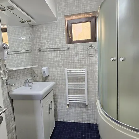 Decebal Lejlighedshotel