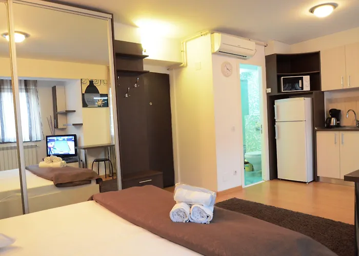 Decebal Aparthotel