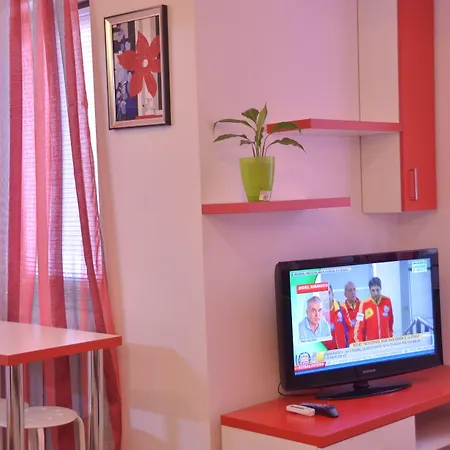 Decebal Aparthotel Boekarest