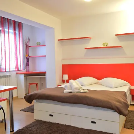 Decebal Appart hôtel 3*