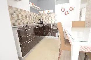 Decebal Aparthotel 3*